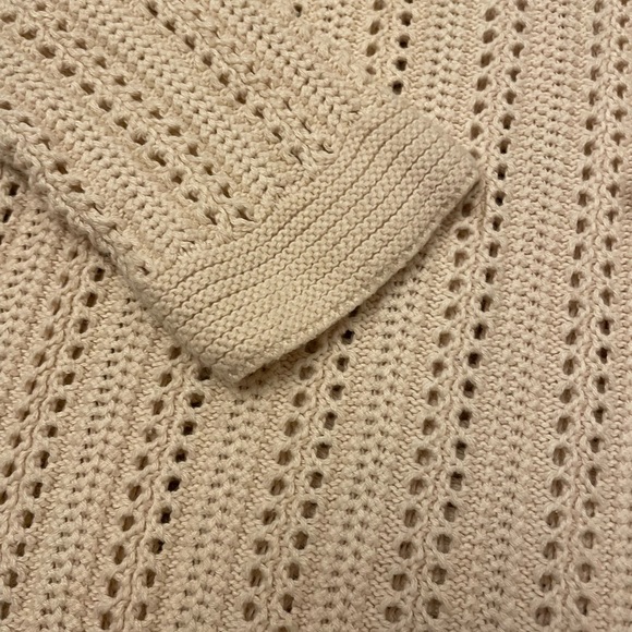 Bamboo Trader knitted beige sweater/ hooded size medium - Picture 3 of 10